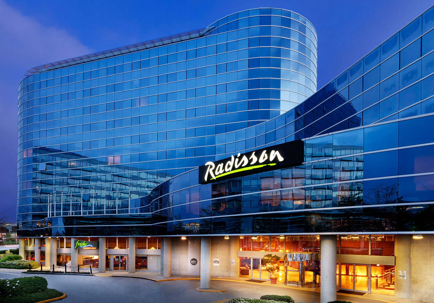 radisson-vancouver-airport-hotel-in-bc-pacific-reach